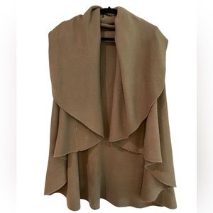 M By Mendocino Sweater Shawl O/S